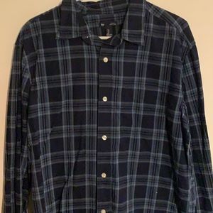 Men’s Gap button down